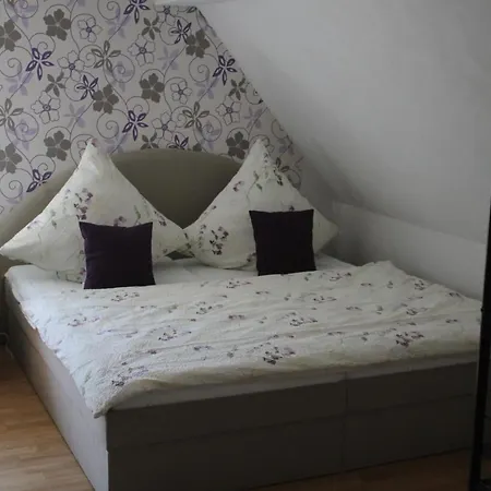 Romantica 1. Und 2. Og Apartman *