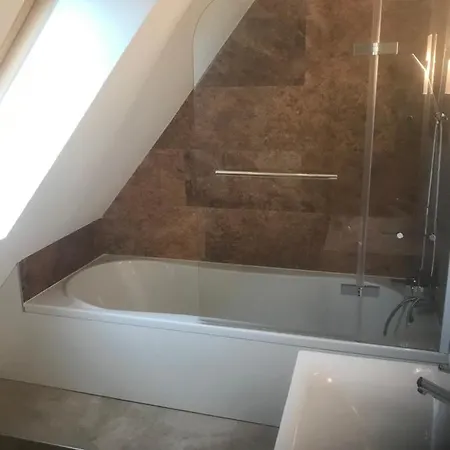Romantica 1. Und 2. Og Apartman *
