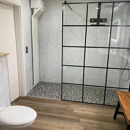 Romantica 1. Und 2. Og Apartman Schopfloch